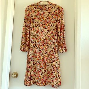 Women’s Zara floral dress long sleeve cute